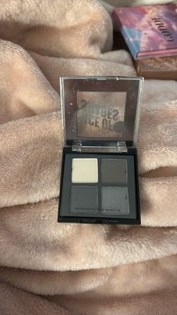 Brand New Never Used Eyeshadow Palettes