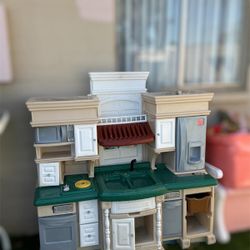 Kids Kitchen