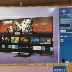 85" Screen QLED SMART 4K ULTRA HDTV BY SAMSUNG. Q72DD. ORIGINAL BOX New Tv