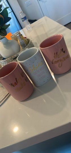 Makeup jars