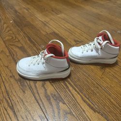 Nike toddler sneakers- size 8C