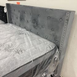 New Queen Size Bed With Mattress And Boxspring Included 