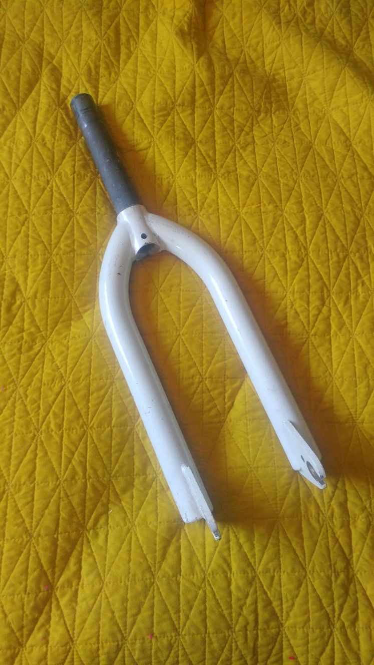 wuler-pearl-white-threadless-bmx-bicycle-dirt-jumping-fork-for-sale-in