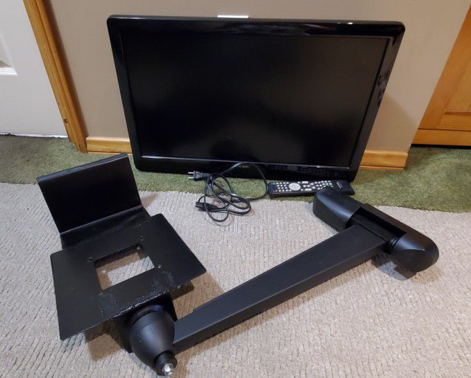 TV - Viore 24" With Remote & Wall Bracket