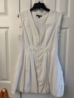 Steve Madden White Sleeveless V-Neck Zip Front Dress Women’s Size L