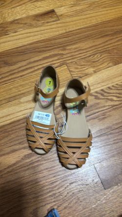 Sandals tan color size 1