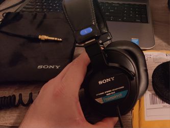 Sony studio headphones MDR-7206