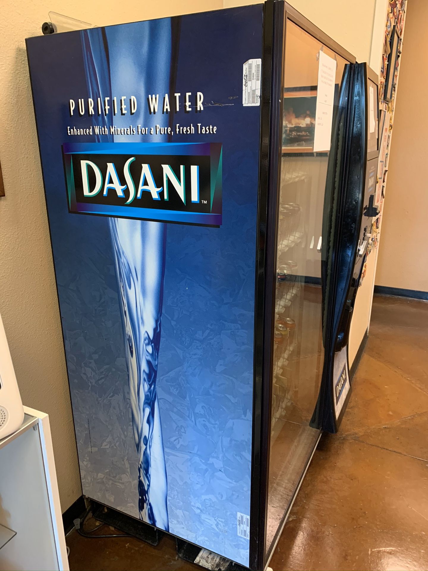 DN 5000 Elevator Soda Machine for Sale in Las Vegas, NV OfferUp