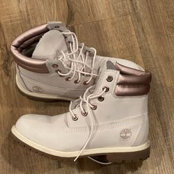 Pink Women’s Timberland Boots