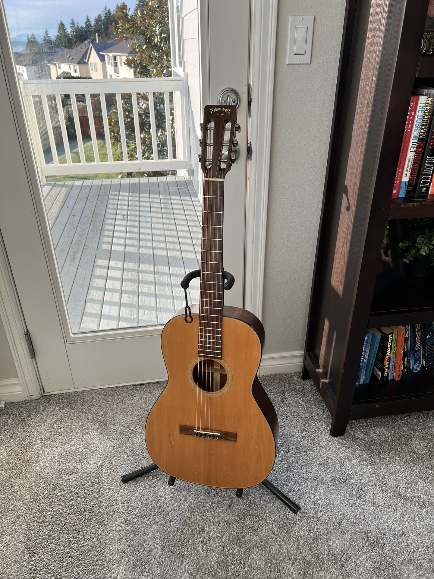 Vintage Takamine Guitar for Sale in Federal Way, WA OfferUp