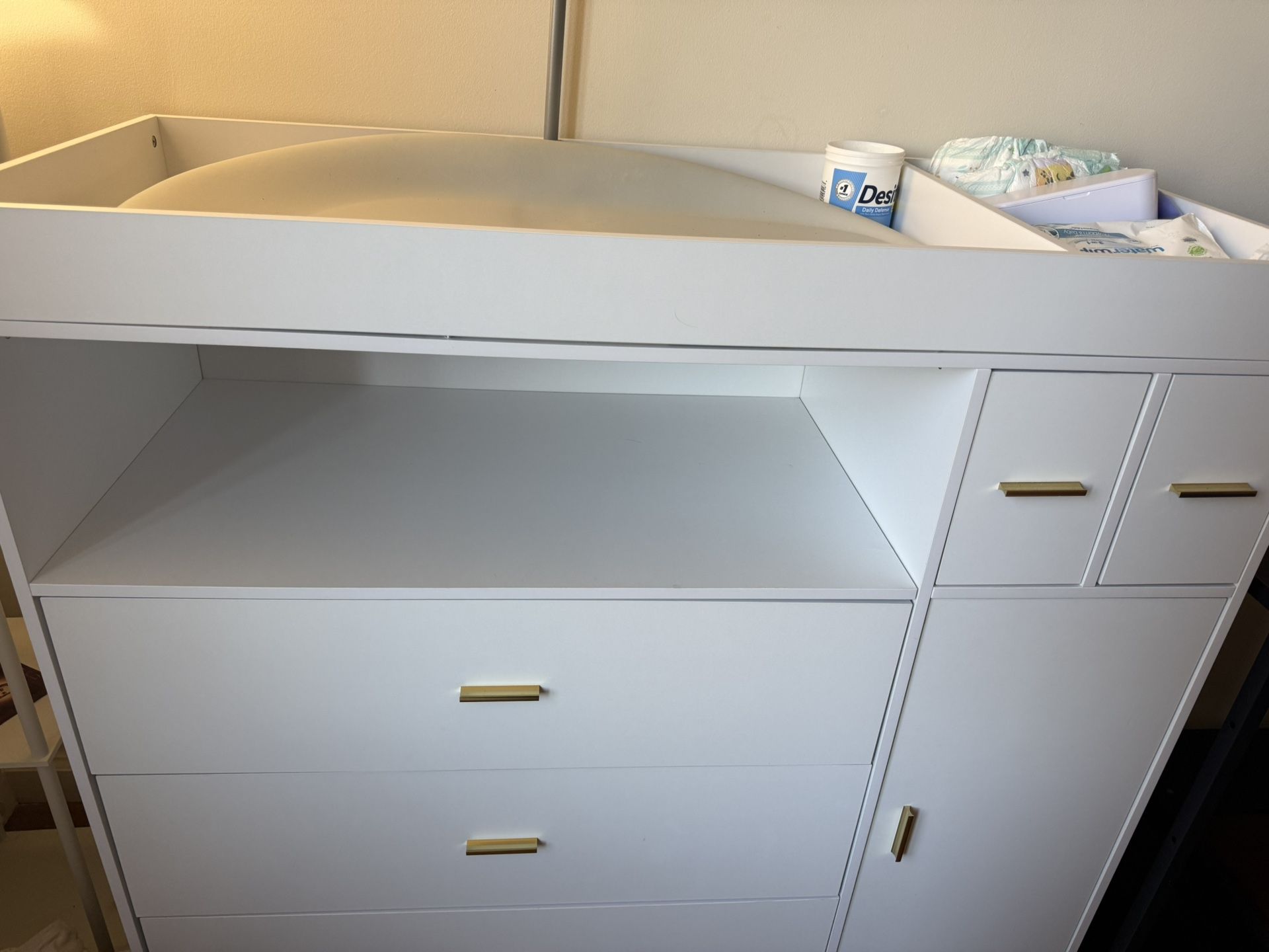 baby changing table