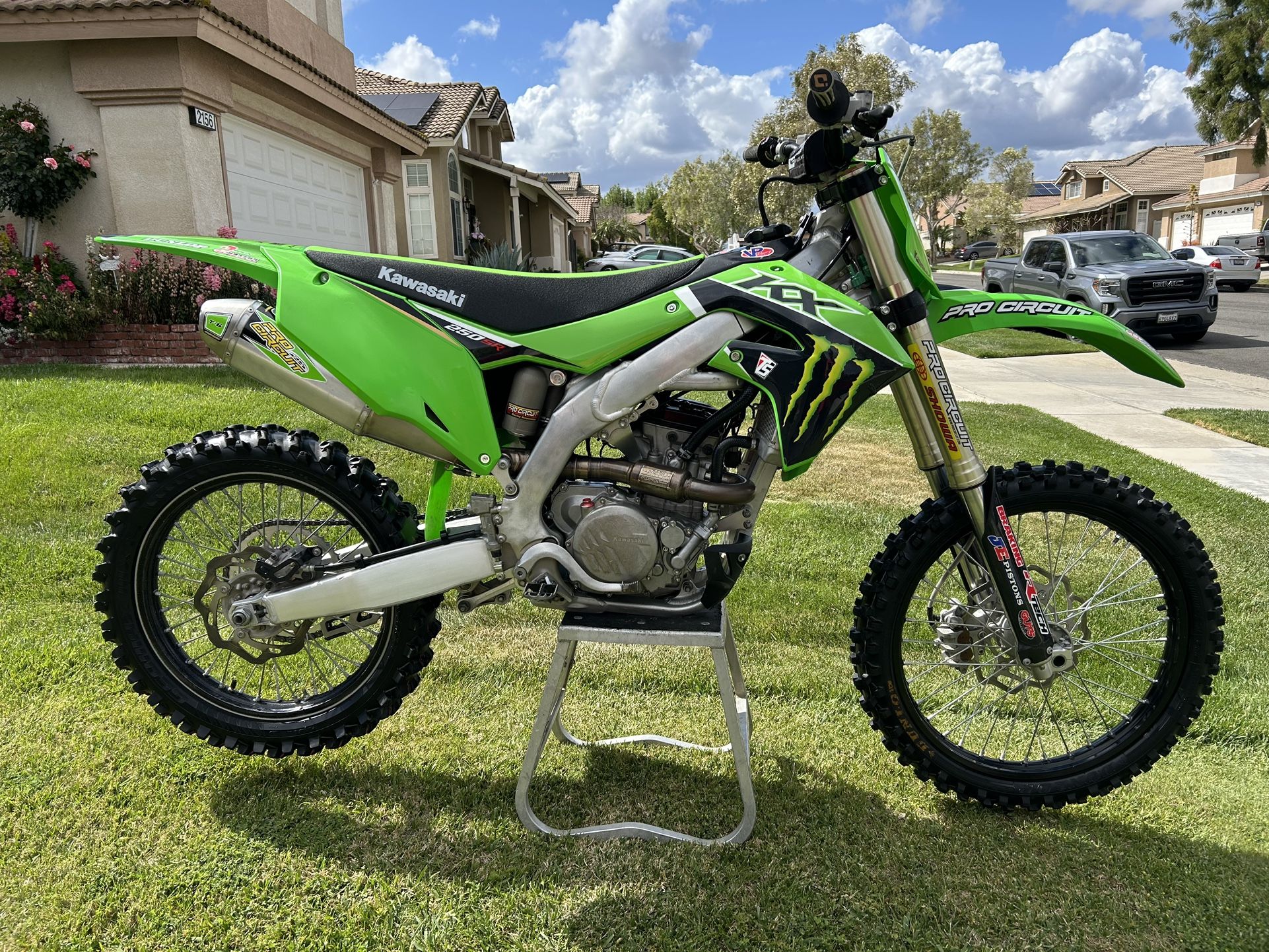 2023 KX250F