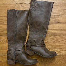 Knee High Boots size 9 