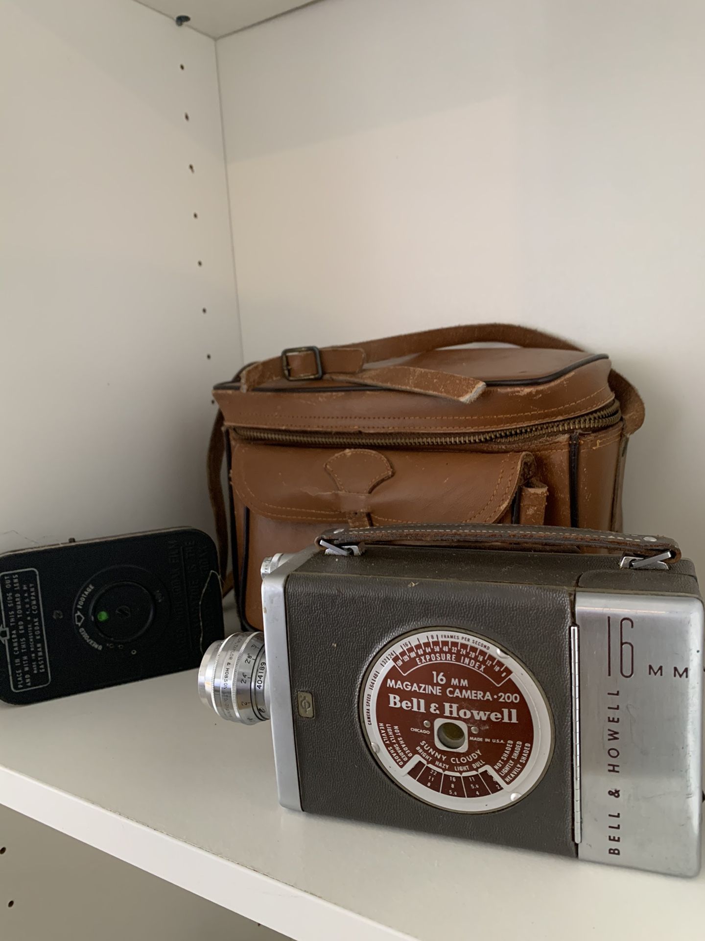 Bell & Howell Model 200 16mm Magazine Movie Camera