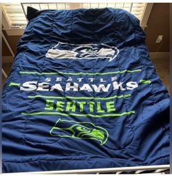 Northwest Seattle Seahawks Navy and Neon Green Comforter