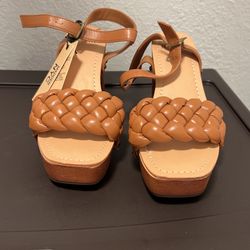 Cute Shoes Size 7