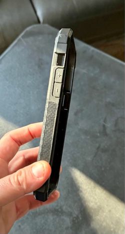 📱 ROKFORM Black iPhone 12 Pro Max Case – Magnetic Mount