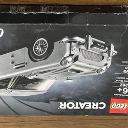 Lego James Bond 10262