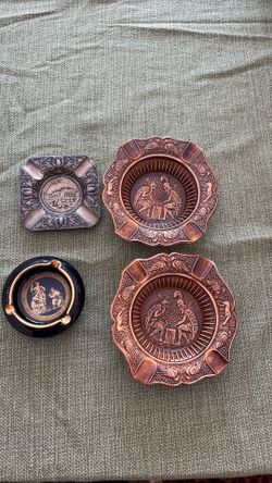 Greek ash tray