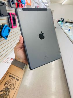 iPad 9th gen 64gb LTE