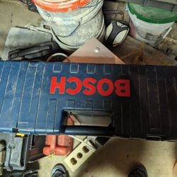 Bosch Heavy Duty Sawzal