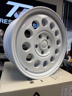 (Set-4) NOMAD 501 Convoy 18X8 5X130 25mm Gloss White Wheels Rims 18 Inch