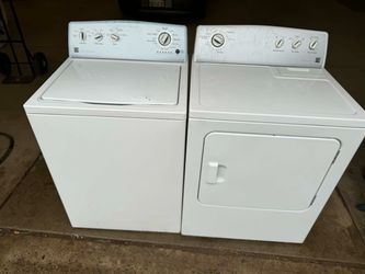 Kenmore washer and dryer laundry set