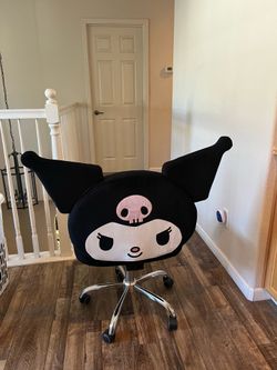 Kuromi Impressions Vanity Chair