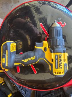 ATOMIC 20V MAX Cordless Brushless Compact 1/2 in. Drill/Driver