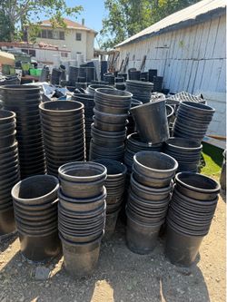 Pots 1,2,3,5,15 gallons
