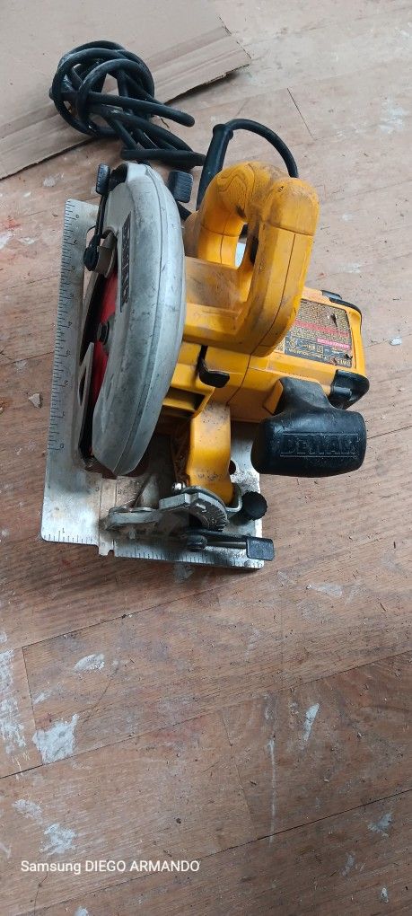 Dewalt Sierra Circular