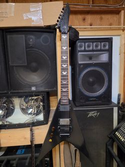 Lefty King V style Guitar