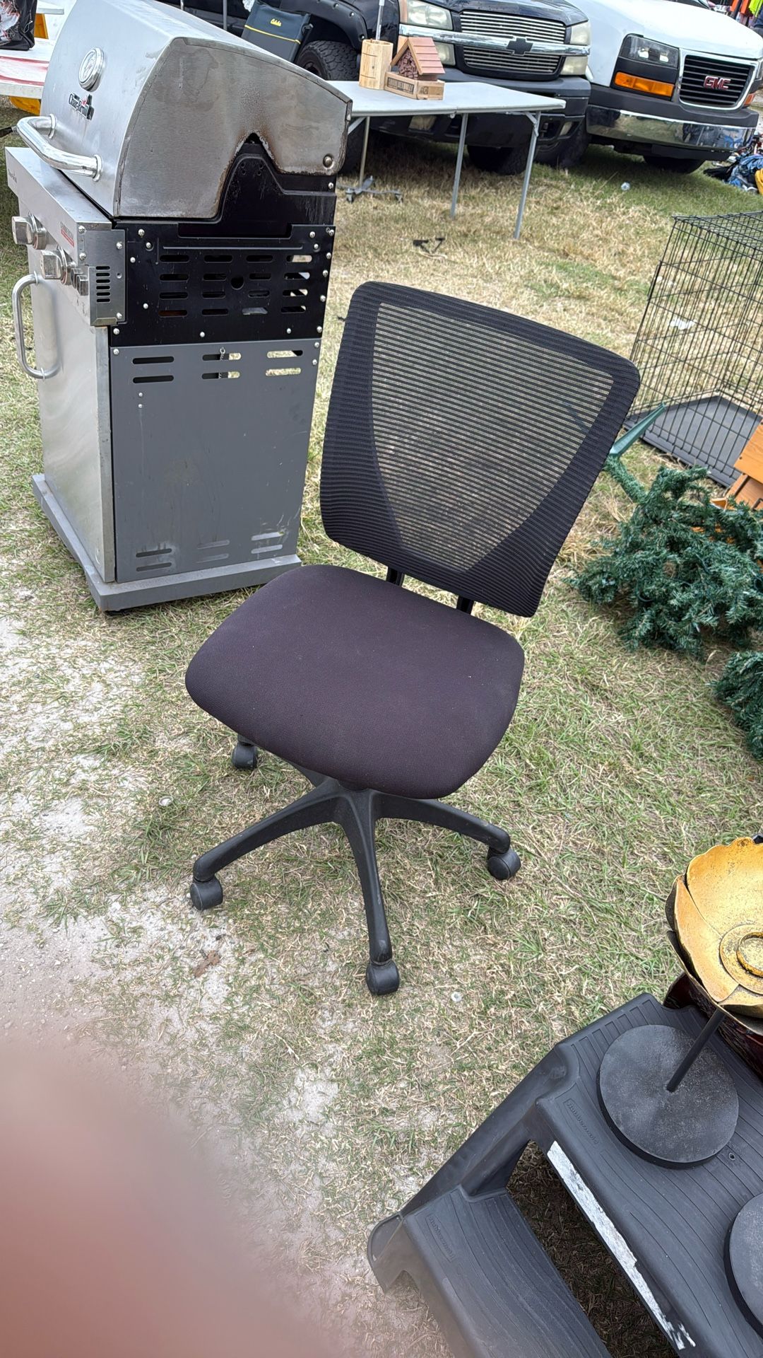 Black Swivel Chair