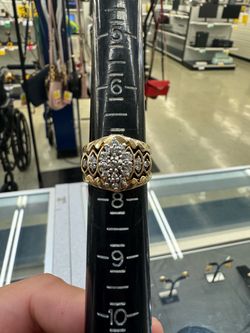 14 k ladies engagement ring