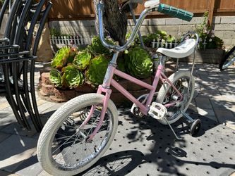 Girls Vintage Schwinn bicycle  