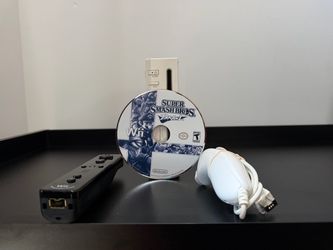 Nintendo Wii Console Bundle with Super Smash Bros. Brawl