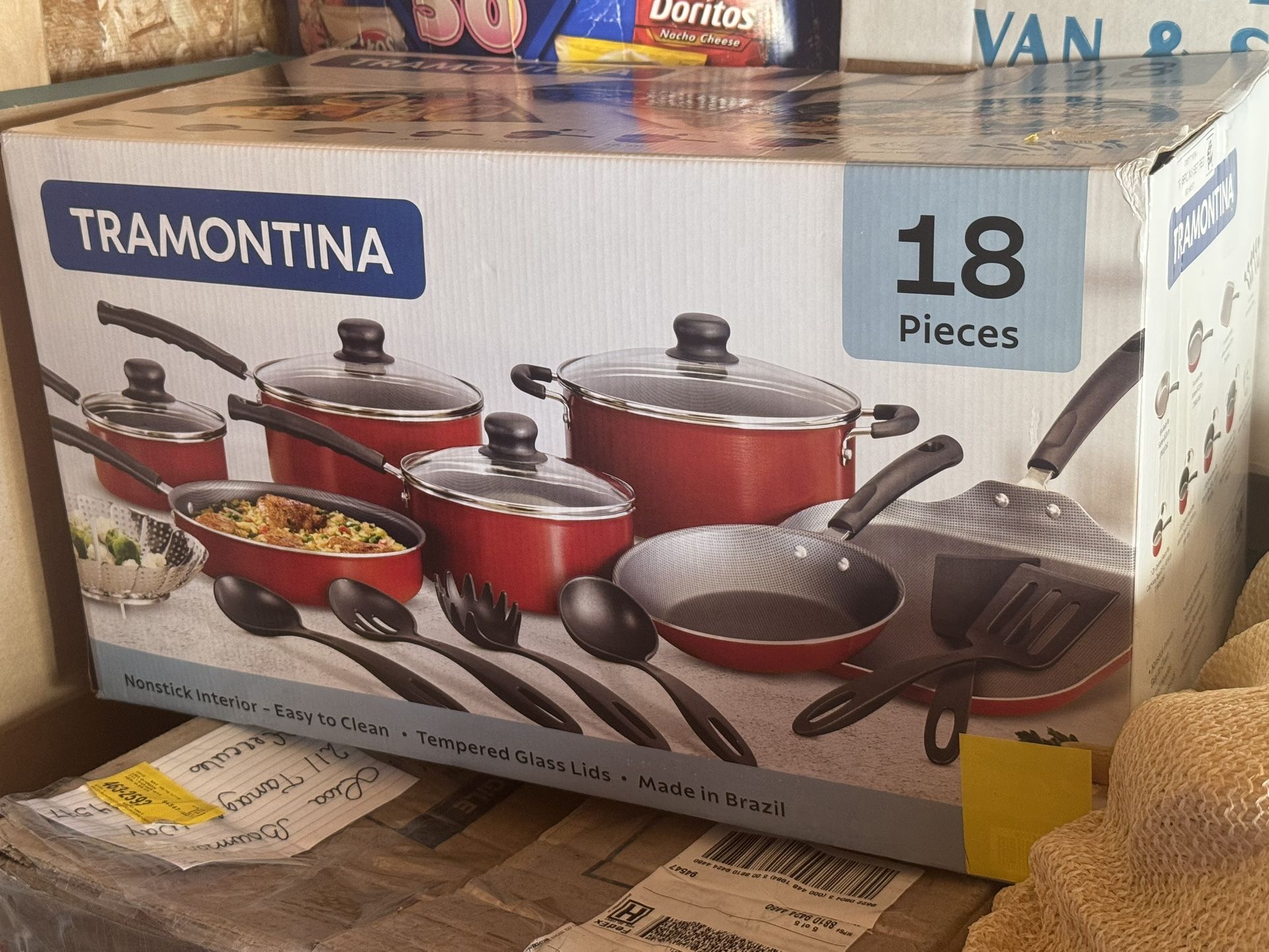 18 Pieces Kitchen Set