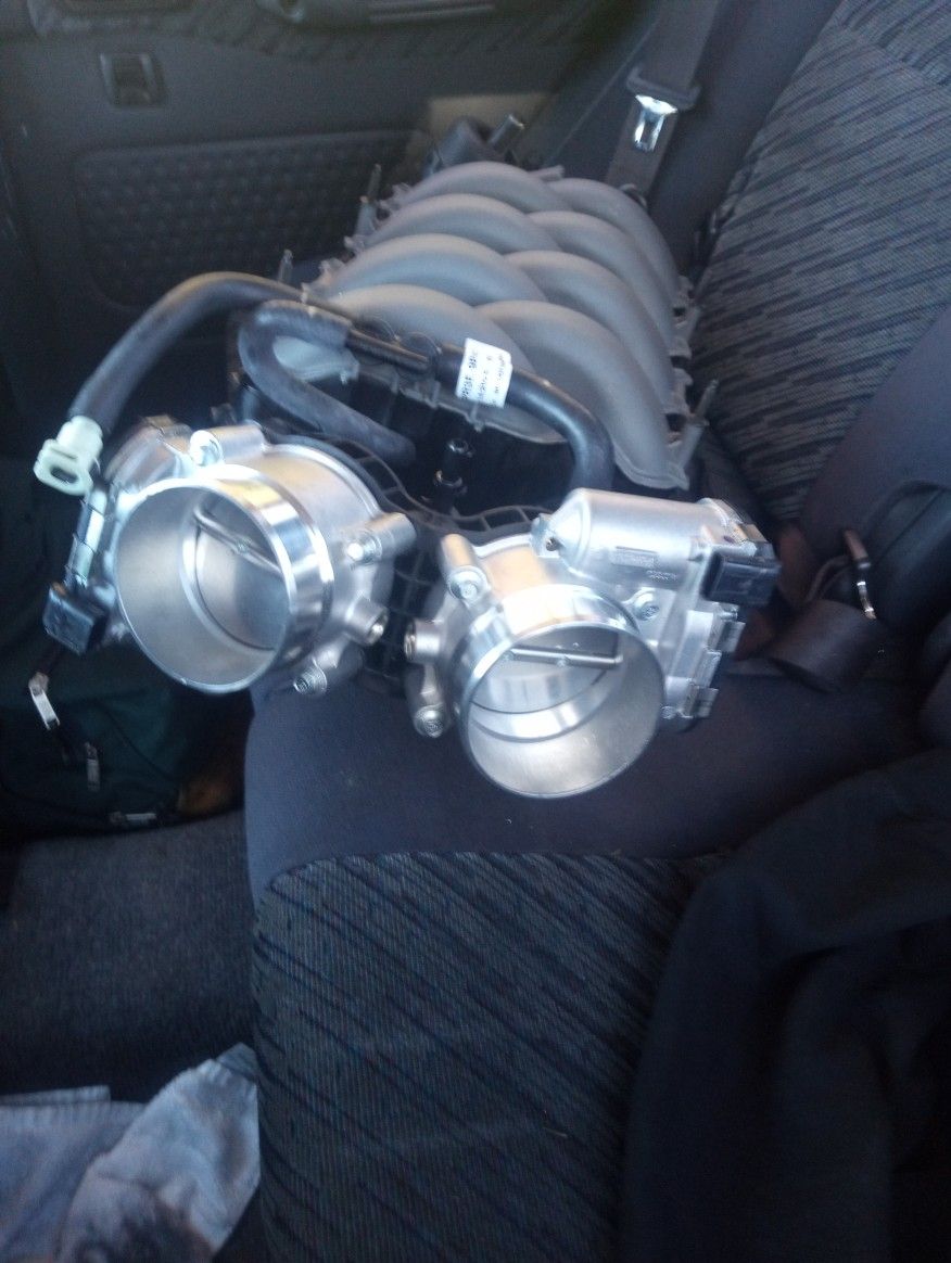 24-25 Mustang Gt Twin Throttle Body Intake 5.0 Coyote Motor