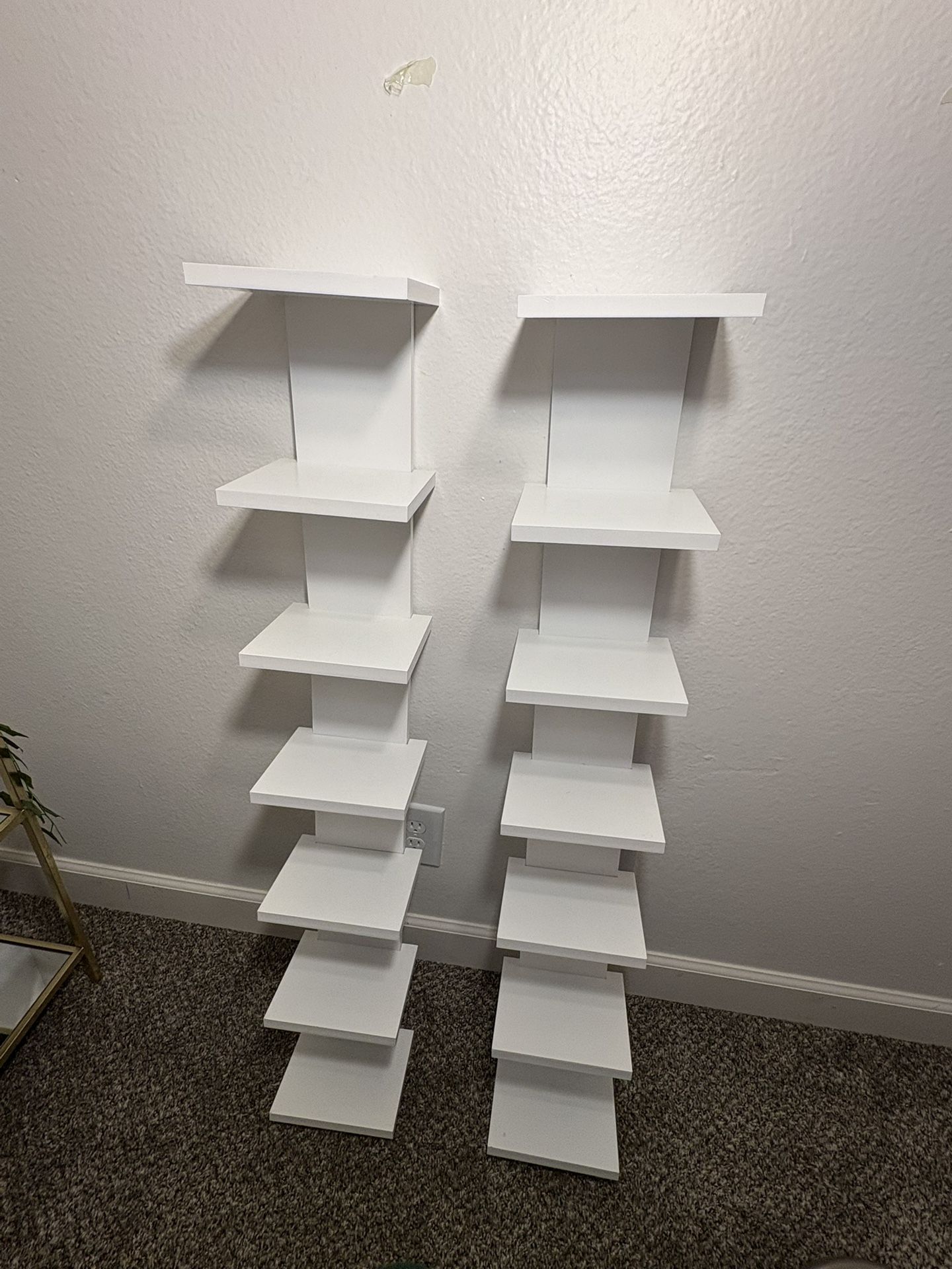 Set of 2 Modern White Shelves – Like New