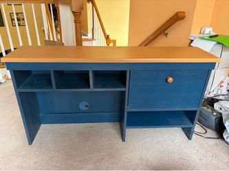 Desk hutch