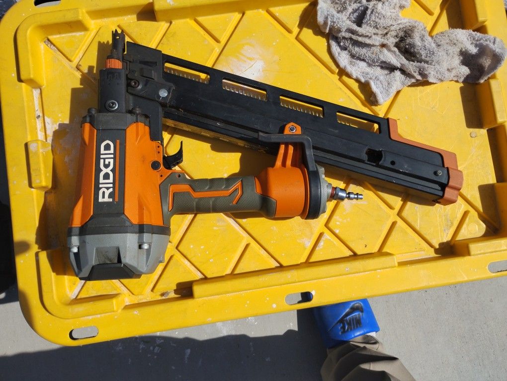 Rigid Brand Model # R350RHF ROUND HEAD FRAMING NAILER