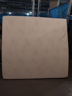 Queen mattress