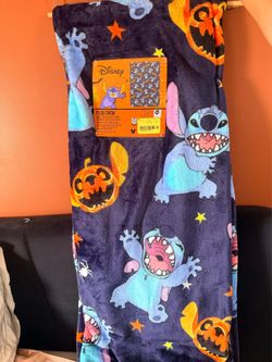 Brand new stitch Halloween blanket