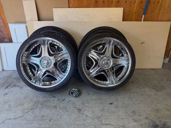 Akuza Sting 503 26” Chrome Rims – Set of 4 – Clean – Tires Included - 6x5.5 inch