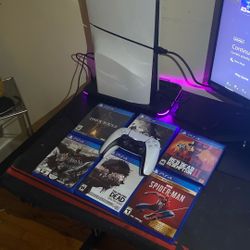 PS5 Slim Disc Edition 850 GB –Like New–Bundle