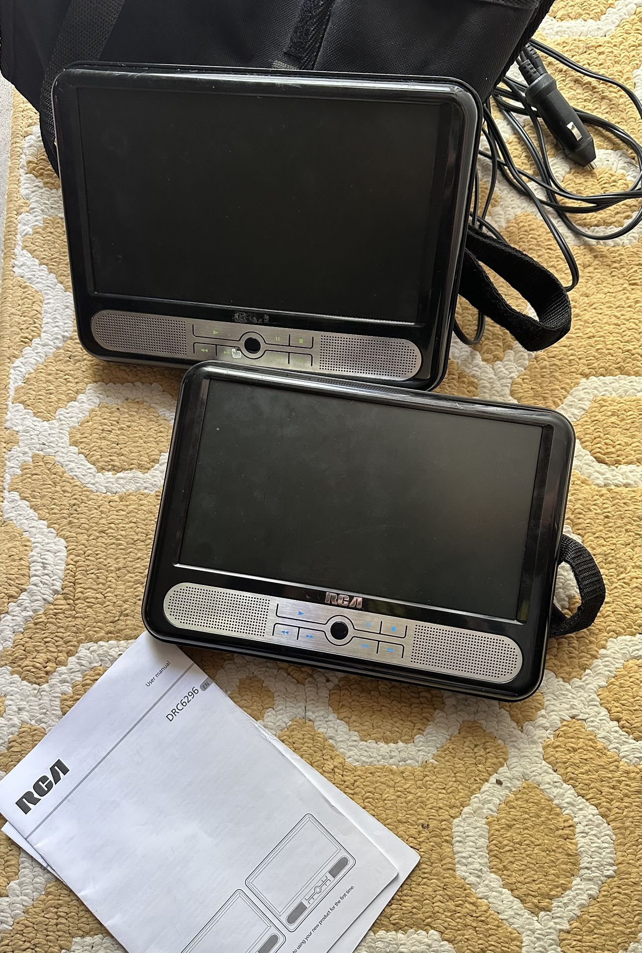 RCA Dual Screens-Portable DVD Player