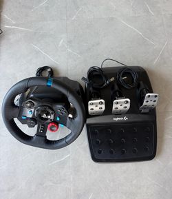 Logitech G29 Racing Wheel and Pedals