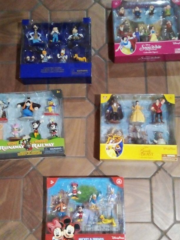 Disney Collectible Figures Set For Sale