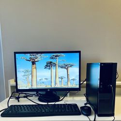 DELL Optiplex 3020 - Intel i5 - 8 Gb Ram - 22” Monitor