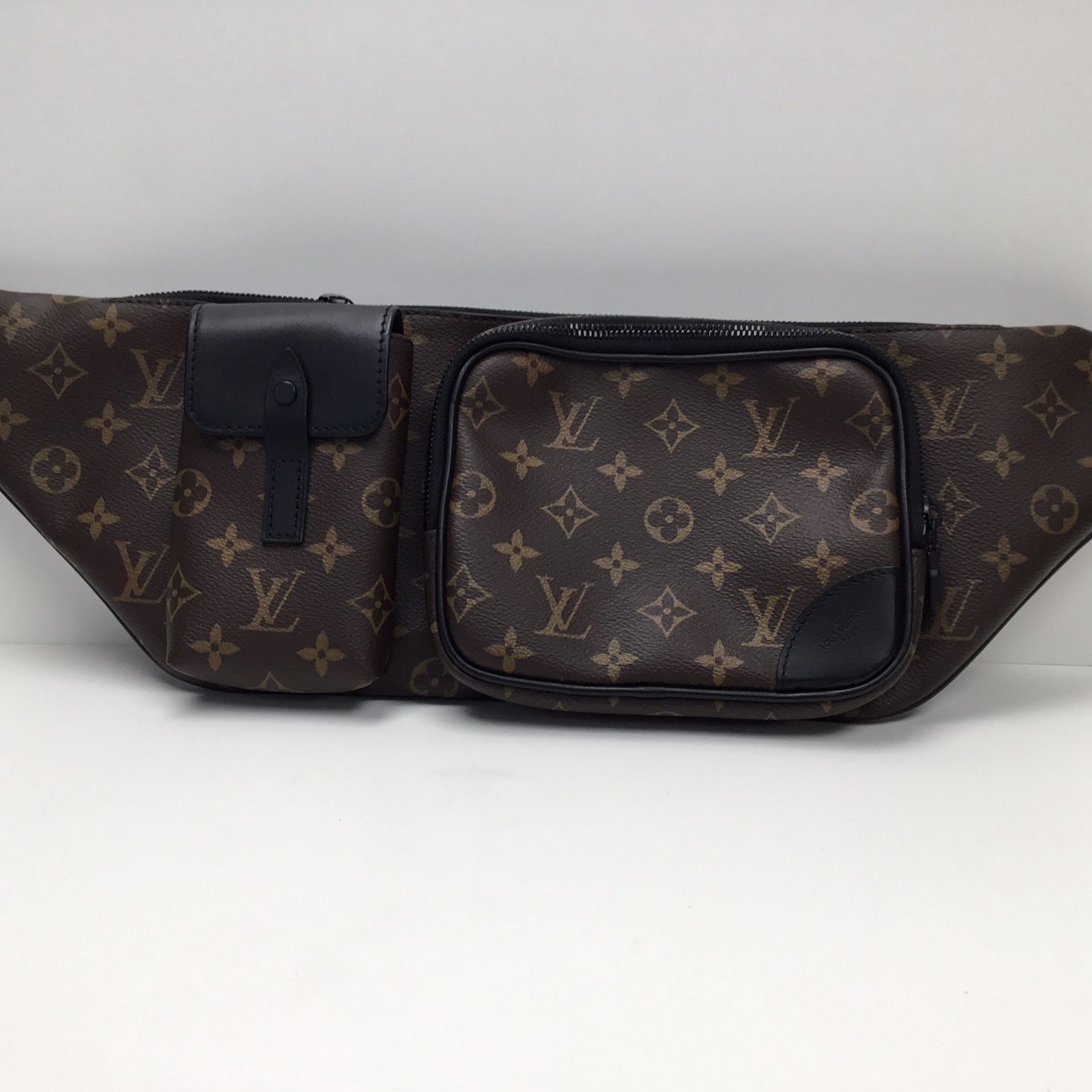 LV / Louis Vuitton bag classic old flower waist bag handbag shoulder women's  bag for Sale in Las Vegas, NV - OfferUp